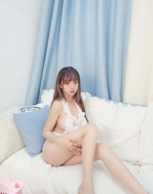 白衣校花与大长腿2 电视剧