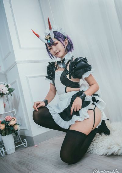高官小三h辣文