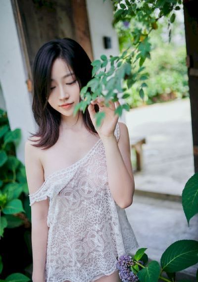 青青河边草观看完整版高清