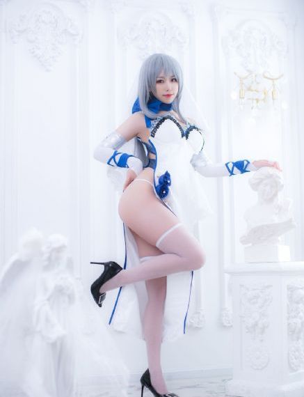 中出美女