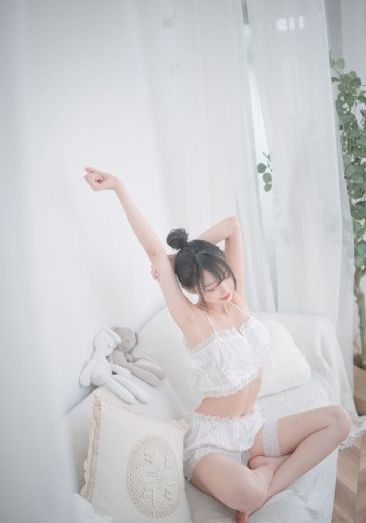 必胜奉顺英