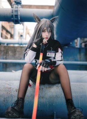 黑色太阳