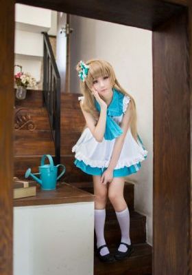 年轻的妈妈免费